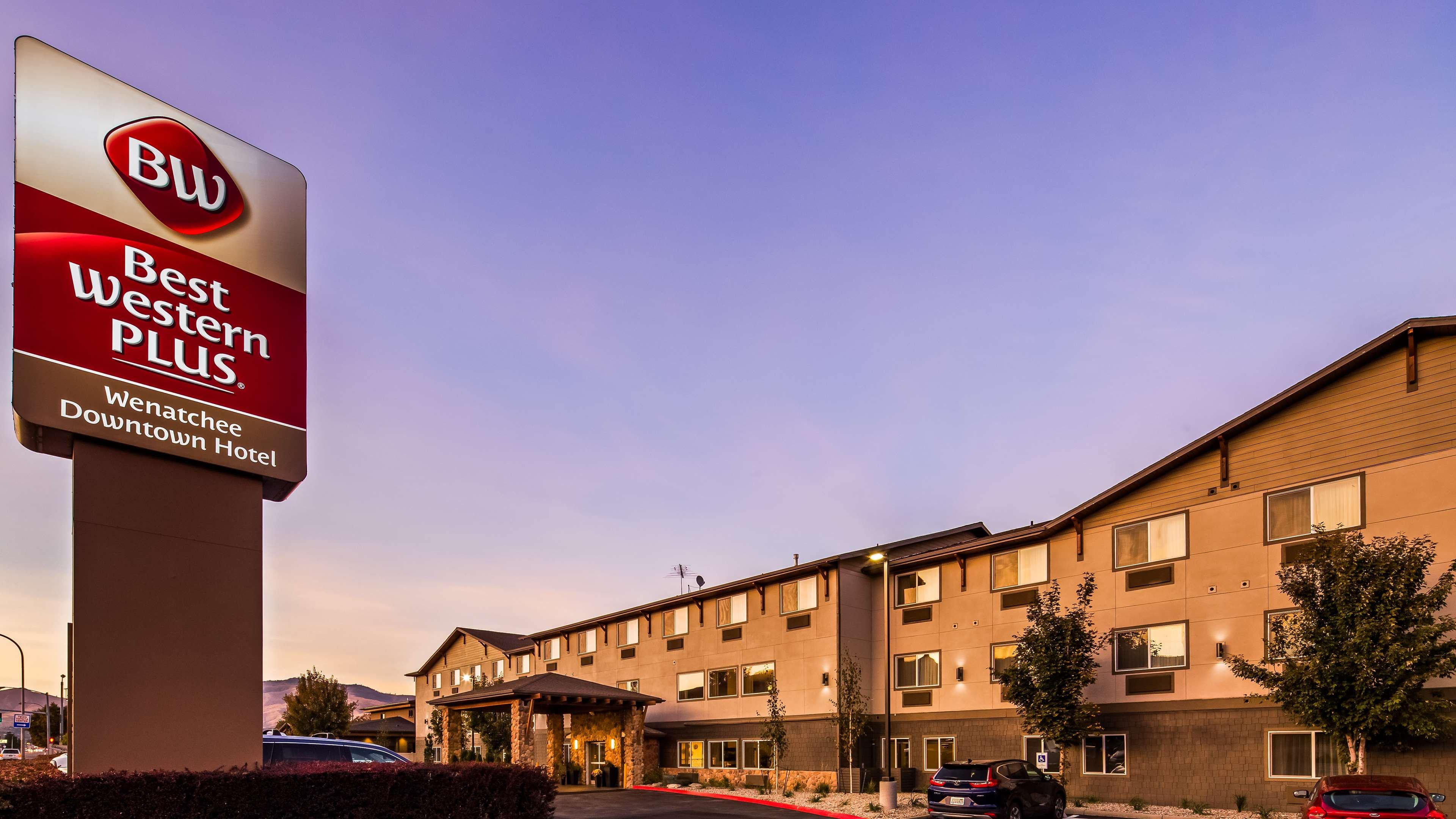 Best Western Plus Wenatchee Downtown Hotel Exteriör bild