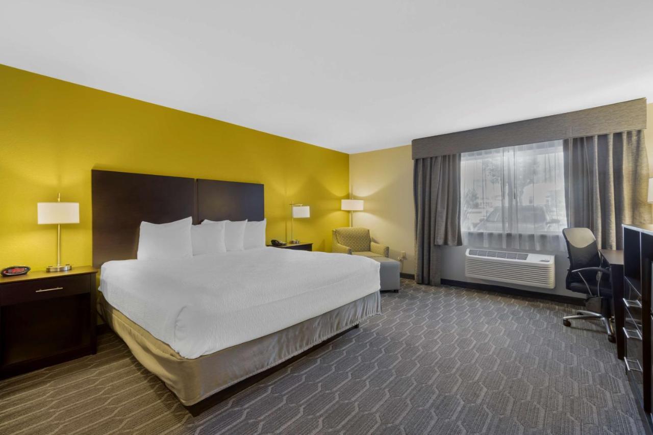 Best Western Plus Wenatchee Downtown Hotel Exteriör bild